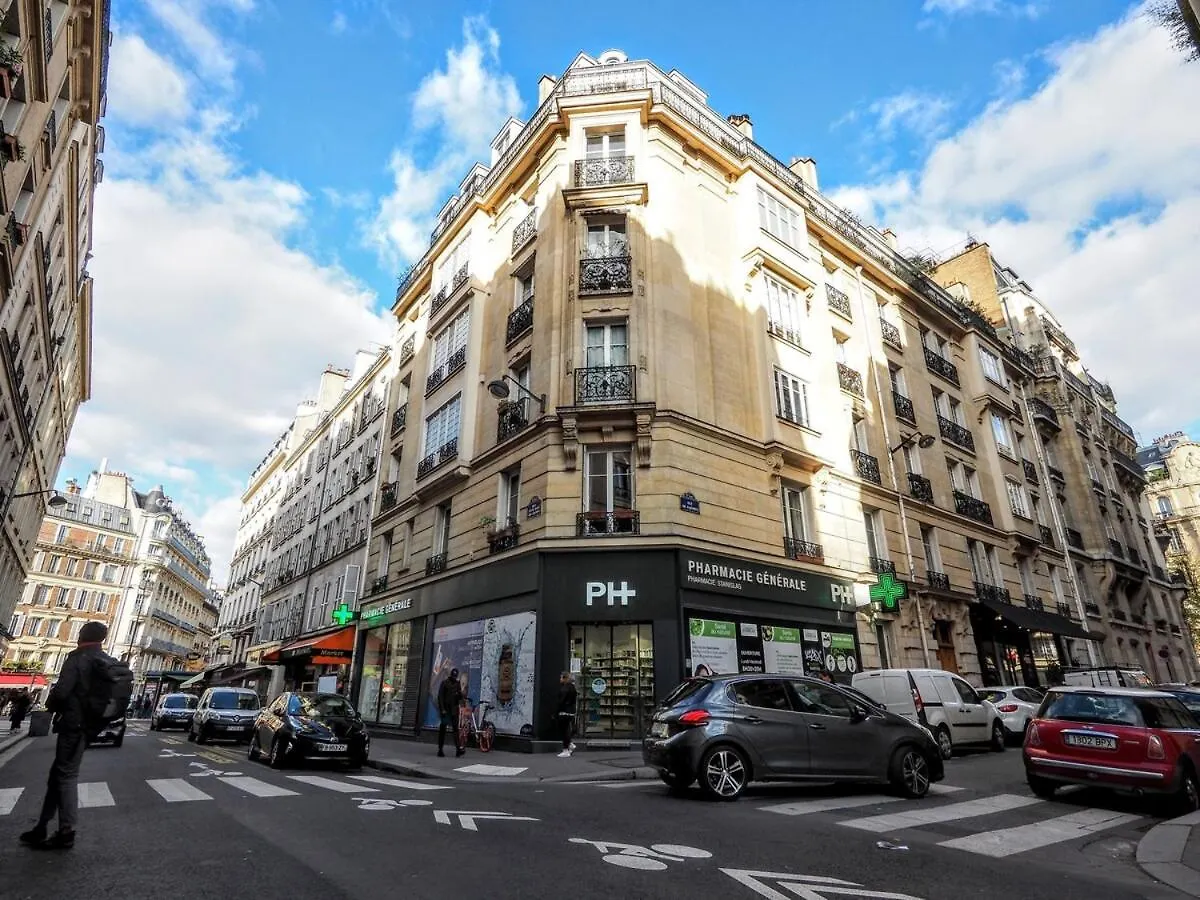 St Germain Sartre Chicsuites Apartment
