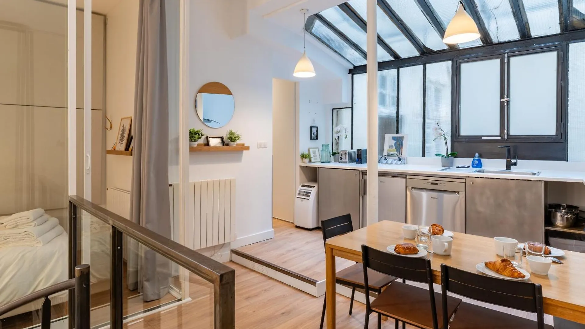 St Germain Sartre Chicsuites * Paris